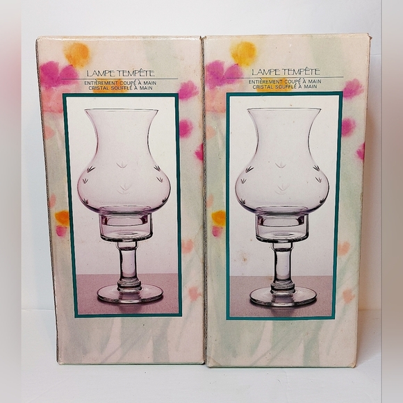 Set of 2 Etched Vintage‎ Hurricane Lamps with boxes and certificate - Picture 1 of 10